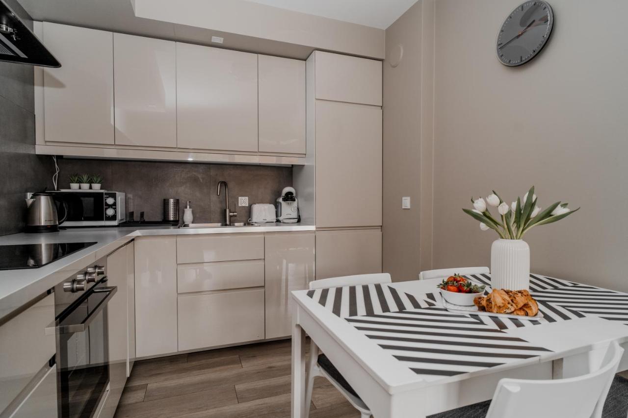 Totu Home Waterlane Island Apartments غدانسك المظهر الخارجي الصورة